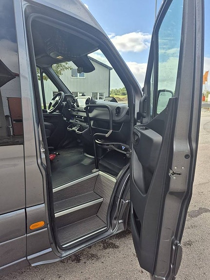 Mercedes-Benz Sprinter 519 CDI - NY Turistbuss 5 of 12