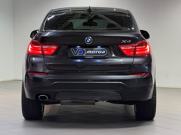 BMW X4 7 of 22