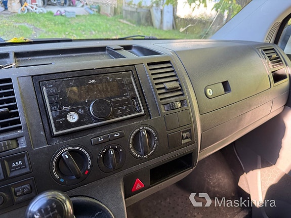 Volkswagen Transporter 9 of 10