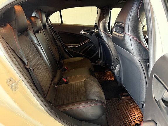 Mercedes-Benz A180 10 of 18