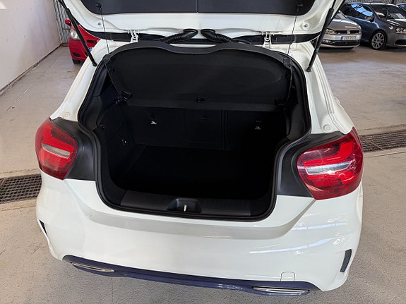 Mercedes-Benz A180 9 of 18