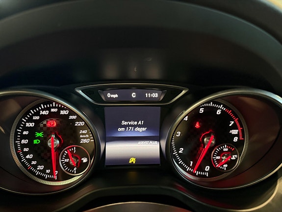 Mercedes-Benz A180 16 of 18