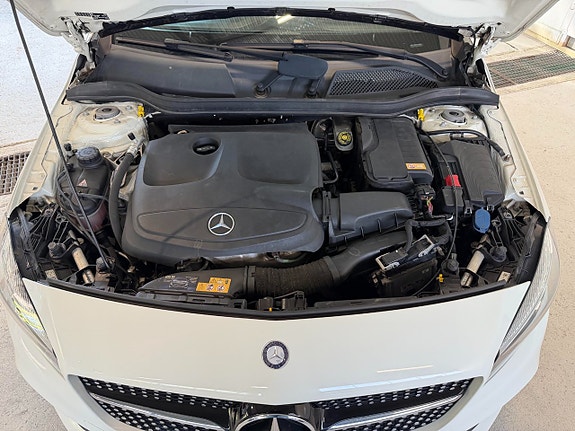 Mercedes-Benz A180 17 of 18