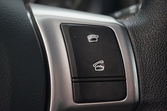 Toyota Yaris 13 of 23
