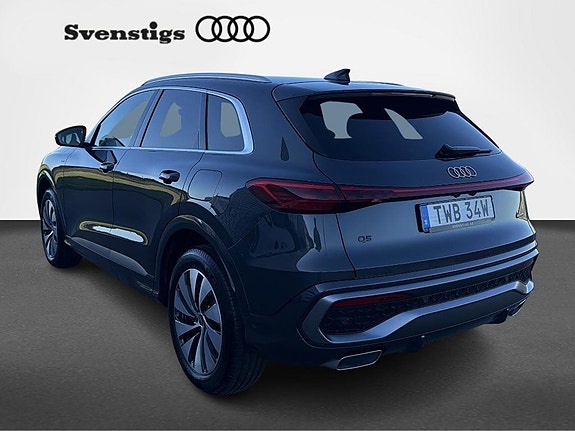 Audi Q5 5 of 15