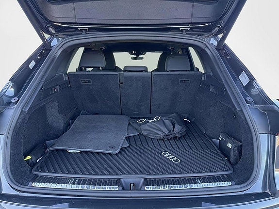 Audi Q5 12 of 15