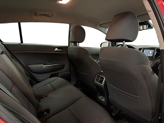 Kia Sportage 9 of 17