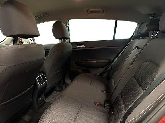 Kia Sportage 8 of 17