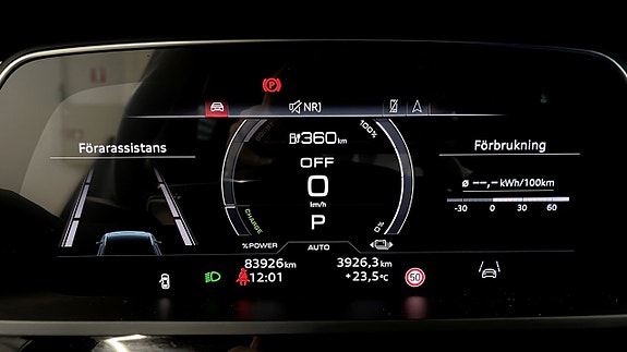 Audi e-tron 18 of 21