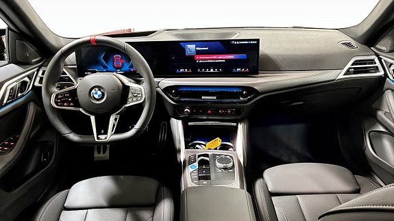 BMW i4 4 of 9