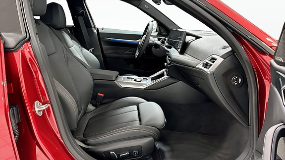 BMW i4 3 of 9