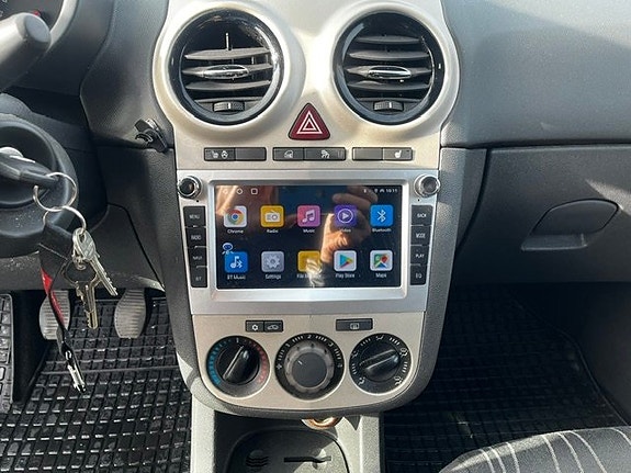 Opel Corsa 4 of 10