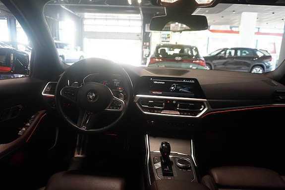 BMW 330d 8 of 20