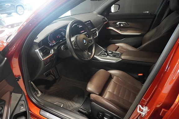 BMW 330d 2 of 20