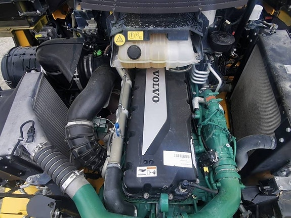 Volvo A 30 G 12 of 22