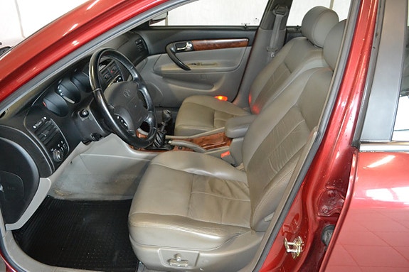 Daewoo Evanda 4 of 10