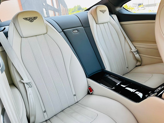 Bentley Continental GT 10 of 12