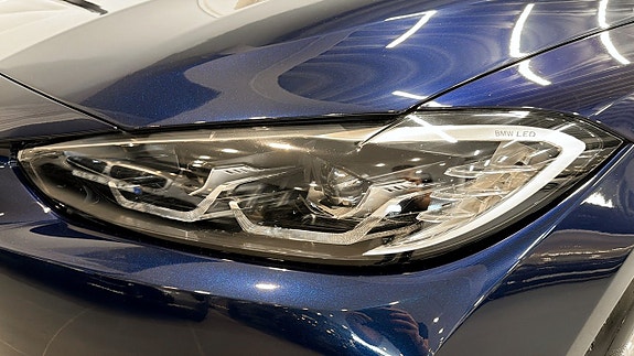 BMW i4 11 of 13