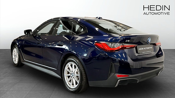 BMW i4 2 of 13