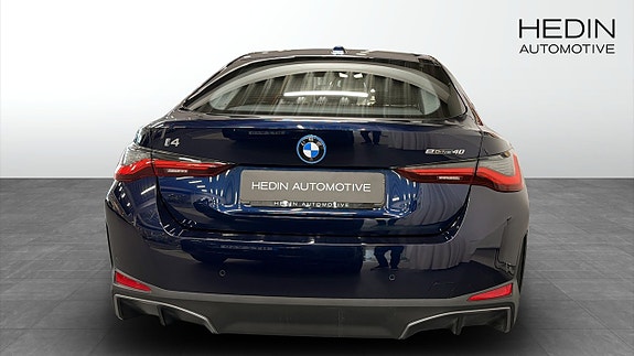 BMW i4 7 of 13