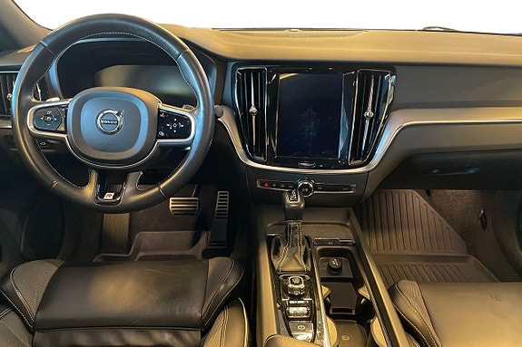 Volvo S60 11 of 26