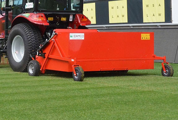 Turf-Zweeper ST180C – professionell gräs- & lövuppsamlare 3 of 5