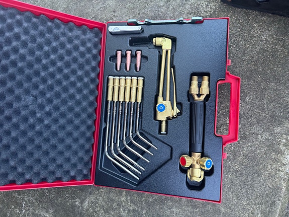 Product image 1 of 2