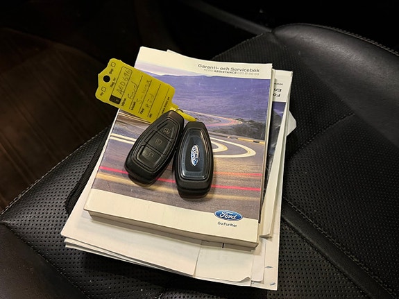 Ford S-MAX 12 of 14