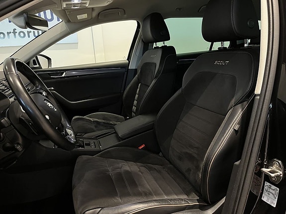 Skoda Superb Scout 13 of 26