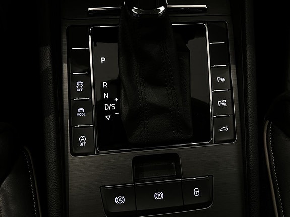 Skoda Superb Scout 25 of 26