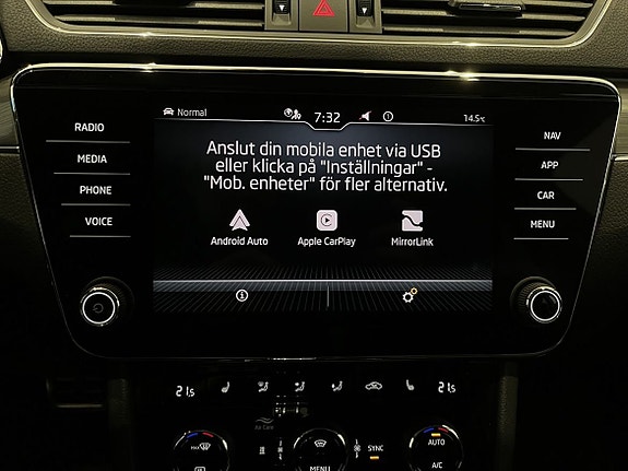Skoda Superb Scout 19 of 26