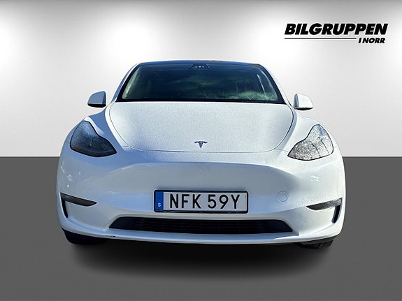 Tesla Model Y 2 of 14