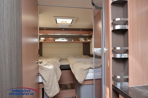 Knaus 700 16 of 19