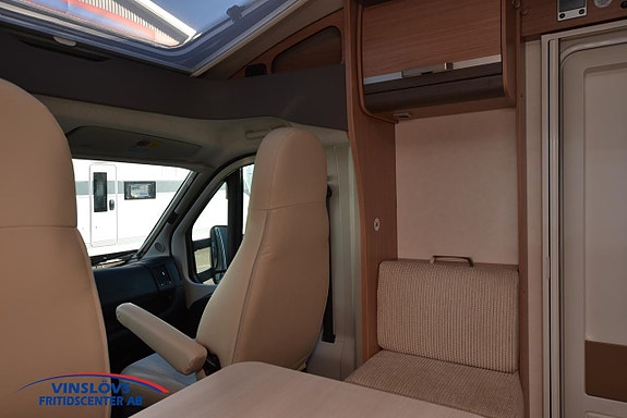 Knaus 700 14 of 19