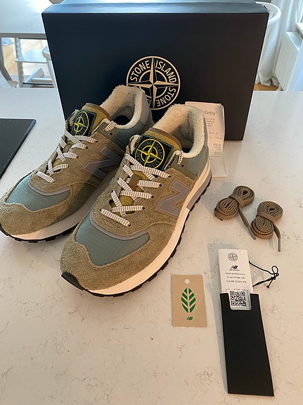 Product image 1 of 4