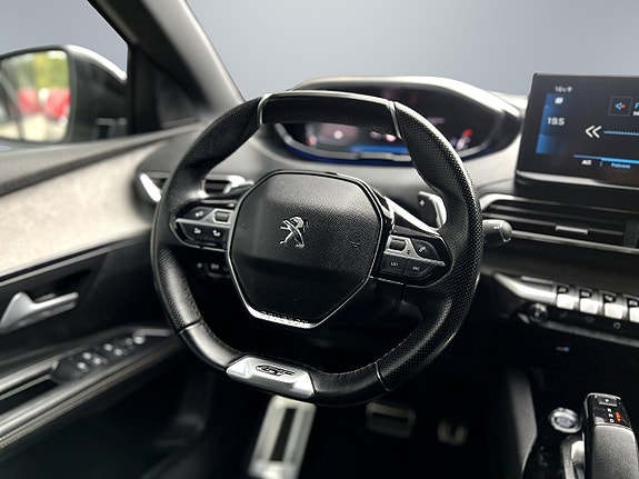 Peugeot 5008 11 of 13