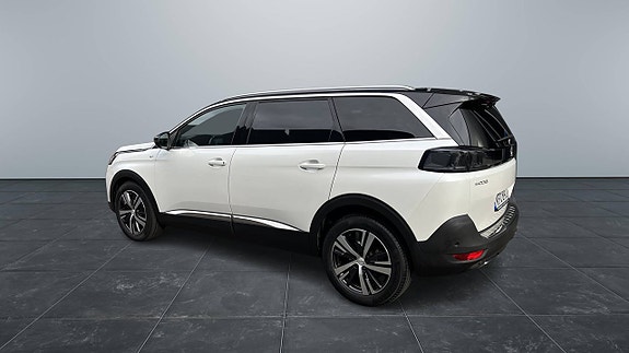 Peugeot 5008 3 of 13