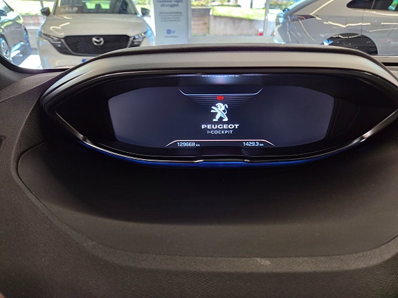 Peugeot 3008 10 of 14