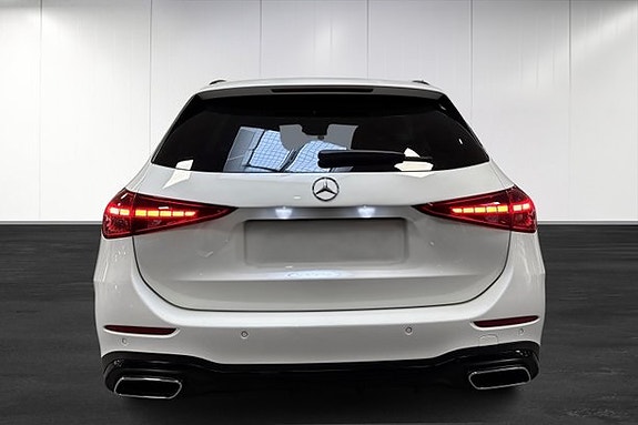 Mercedes-Benz C300 e 4 of 14