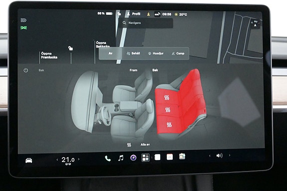 Tesla Model Y 21 of 27