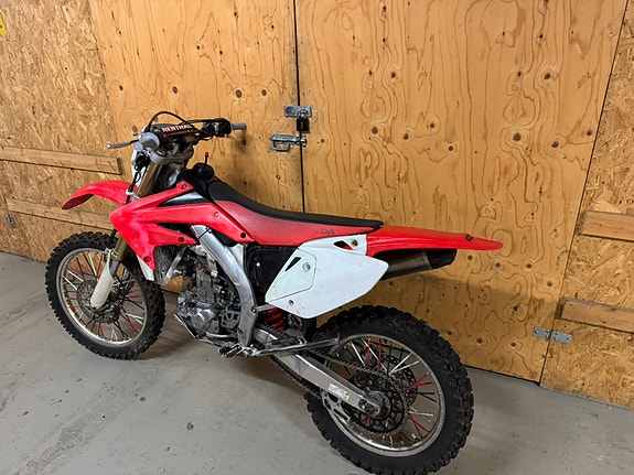 Honda CRF450X 2 of 5