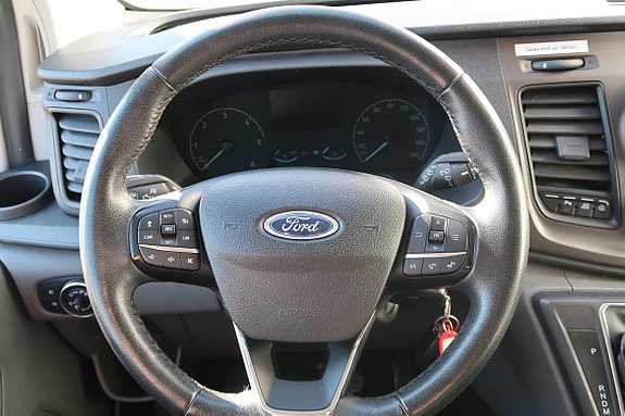 Ford Transit Custom 5 of 13
