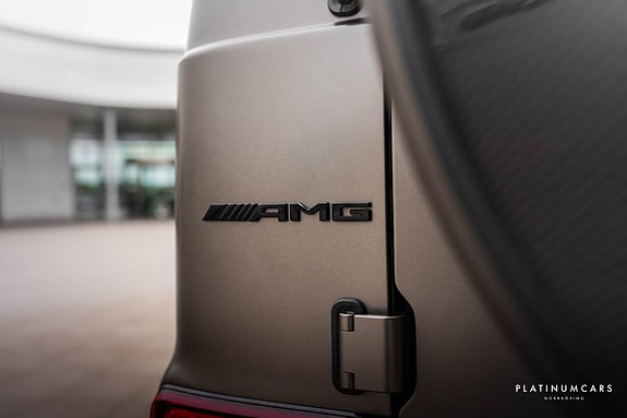 Mercedes-Benz G63 24 of 27