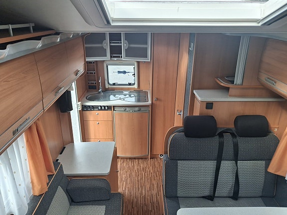 Dethleffs Advantage 625 131Hk/Solceller/6 Bältade/Ac 11 of 15
