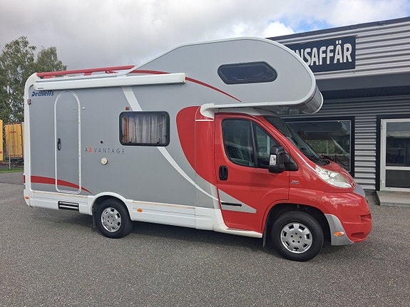 Dethleffs Advantage 625 131Hk/Solceller/6 Bältade/Ac 2 of 15