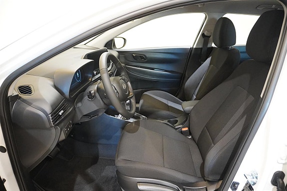 Hyundai i20 11 of 14
