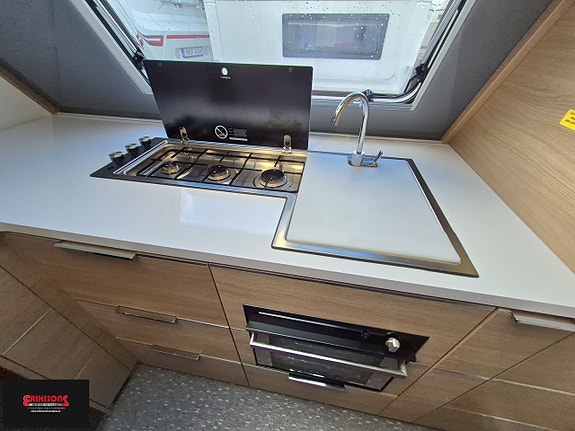 Adria ADORA 613HT 4 of 12