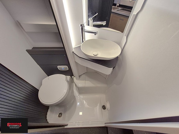 Adria COMPACT SELECT DL - FIAT 6E 2,2 140HP 35L 4 of 12