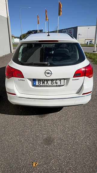 Opel Astra 3 of 5
