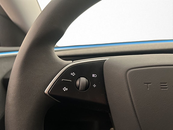 Tesla Model 3 14 of 30